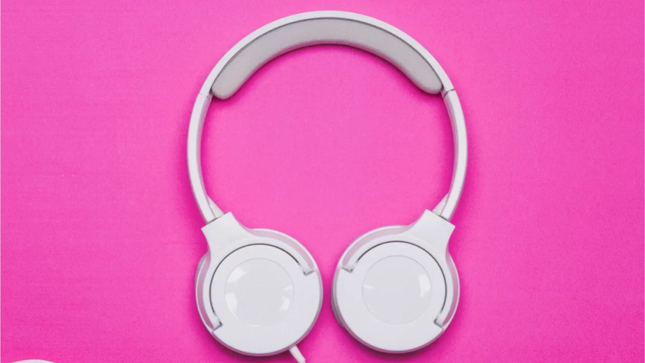 Everything You Need to Know About Headphones